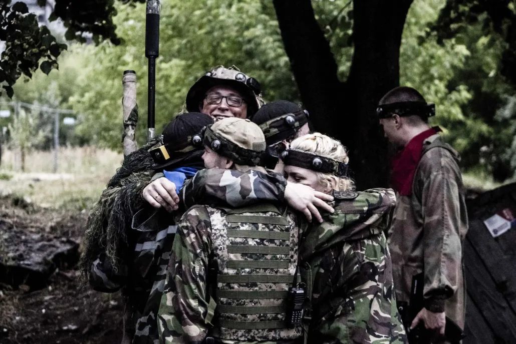 KOMANDA PRIECĀJAS PAR UZVARU LASERTAG