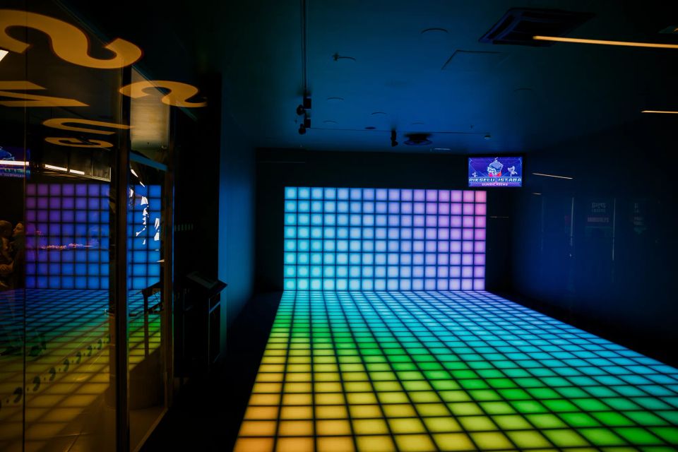 T/C Galerija Centrs Pixel Room