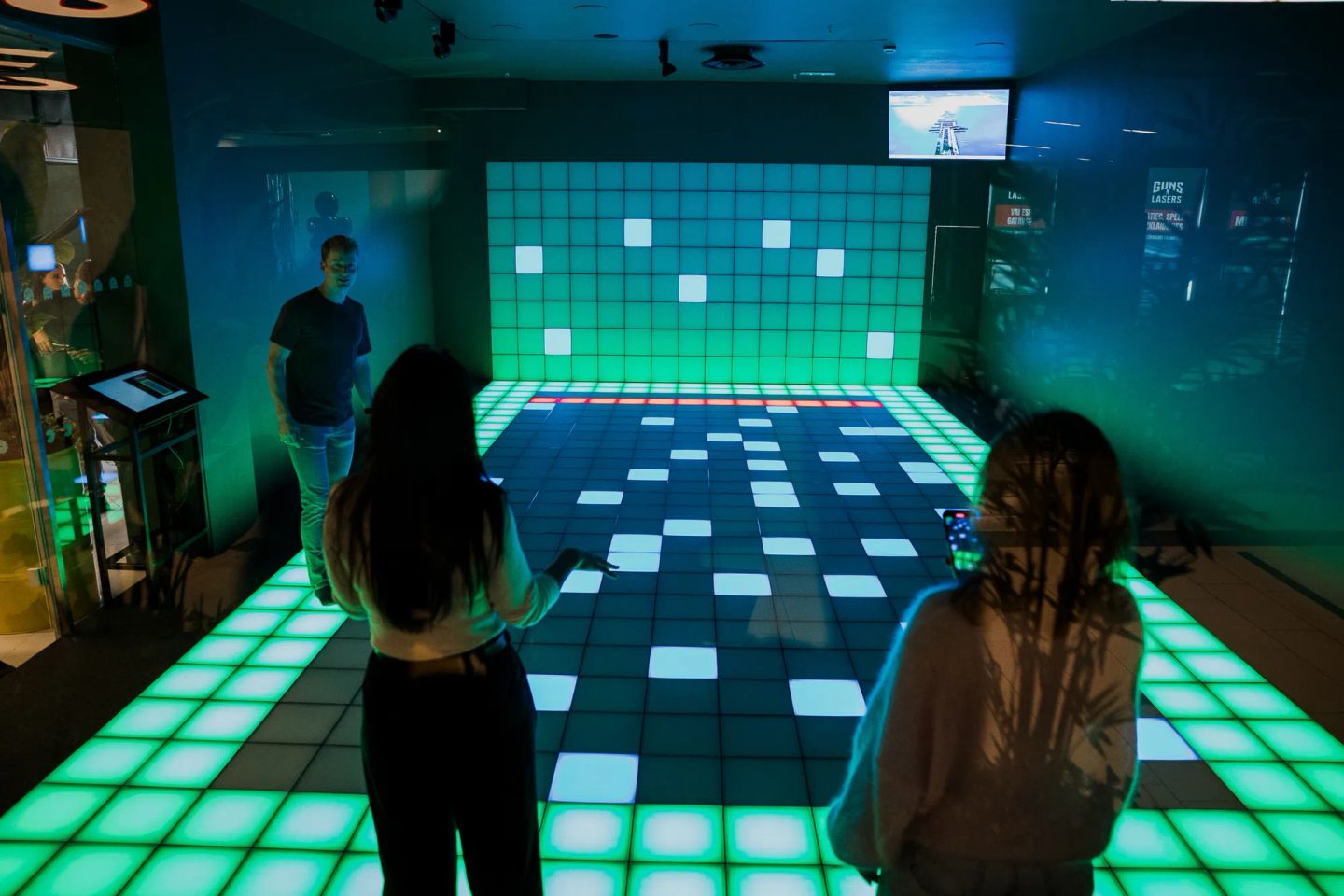 A Pixel Room with no red squares, where all the blue squares have already been collected.