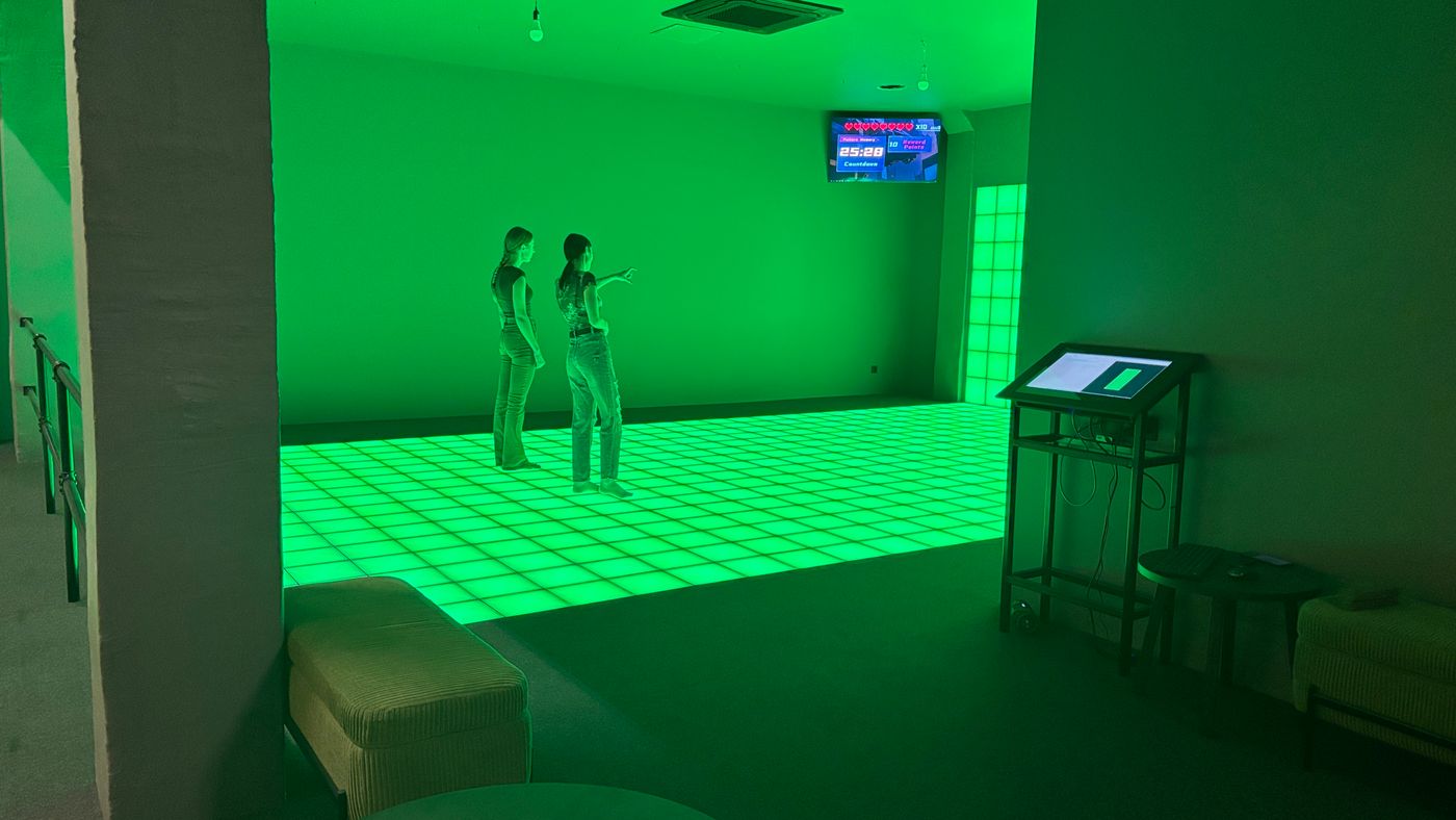 pikseļu istaba gunsnlasers juglas izklaides parkā