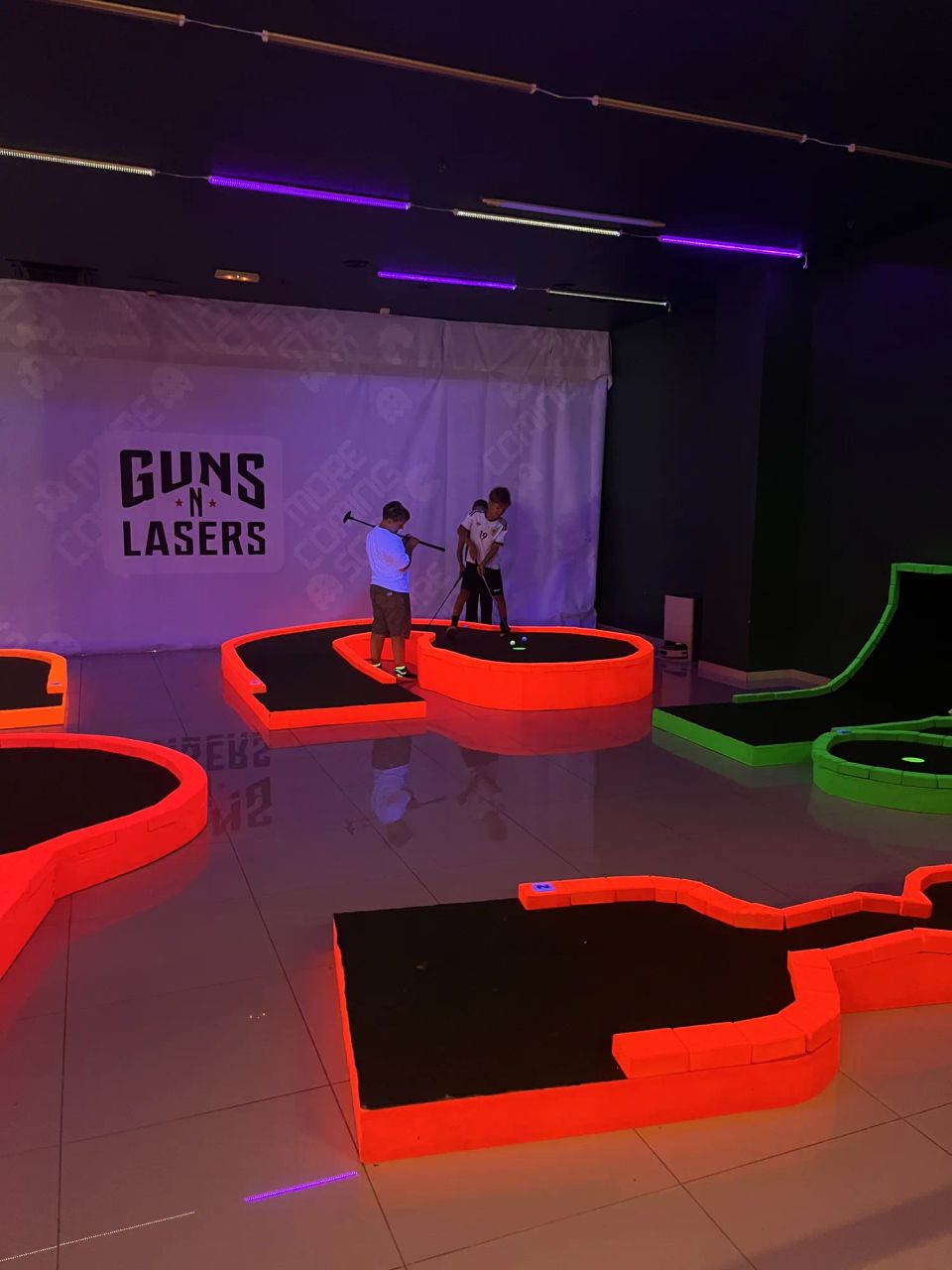 mini golf at Galerija Centrs
